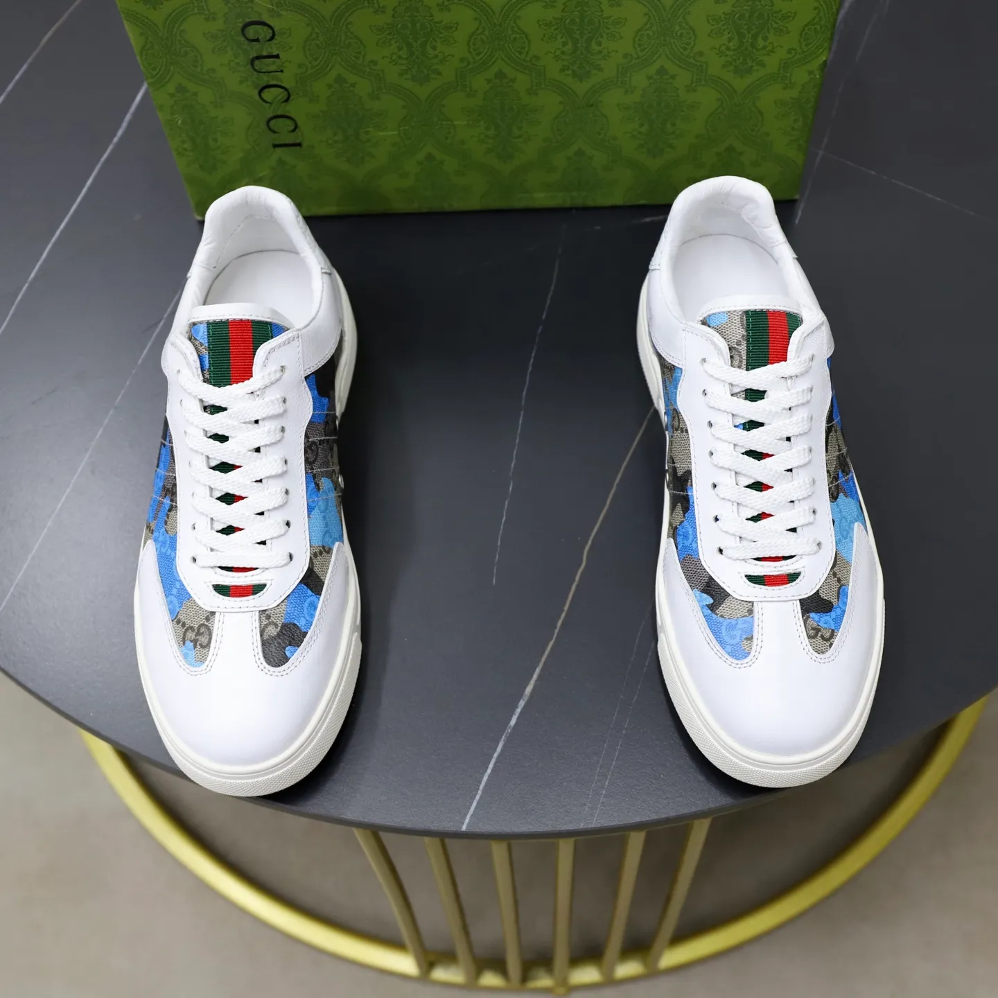 Ex-factory price: 400💰🙅‍♂️🙅‍♂️🙅‍♂️ Brand: Gucci GUCCi Standard code: 38-44 (45 customized) Grade: Same as the official website Material: Original leather splicing Comfortable and breathable sheepskin lining Original wear-resistant outsole Style category: Men's fashionable casual shoes Running sneakers Distinguished luxury brand elements Top luxury Color: actual picture color